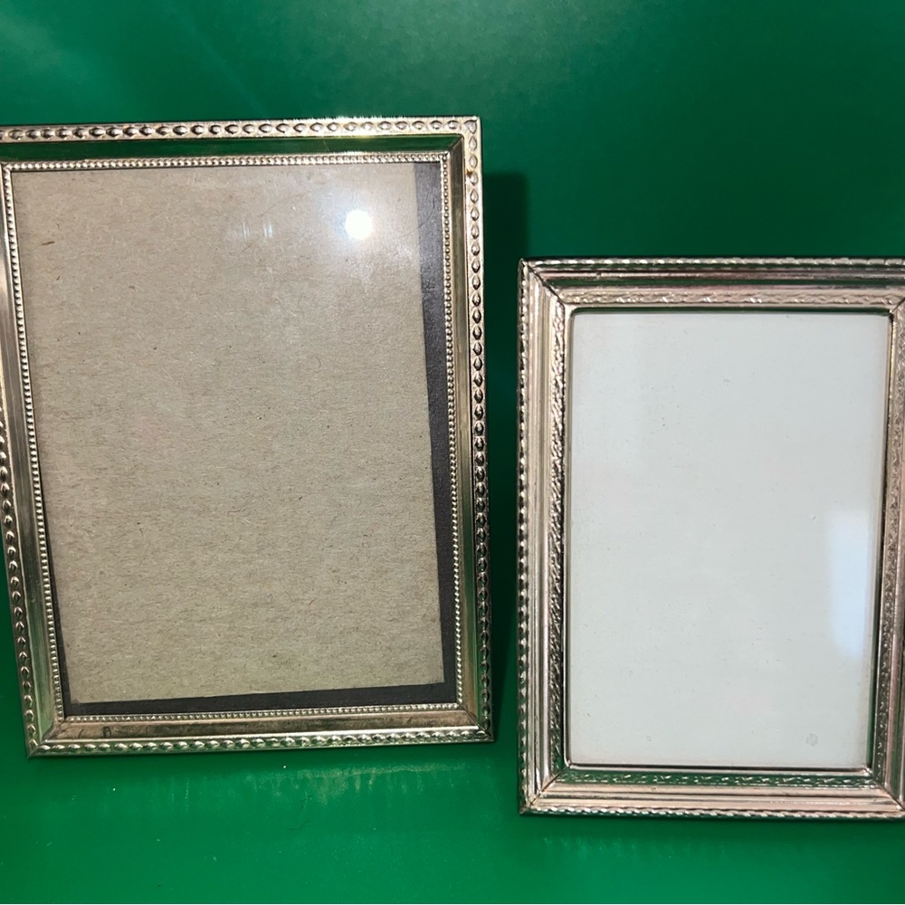 Vintage Gold Picture Frame Set